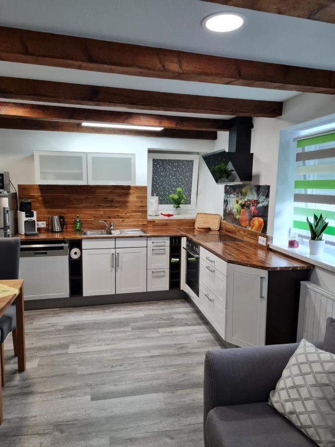 Haus Schneider Apartment Капел-Графенхаузен Екстериор снимка