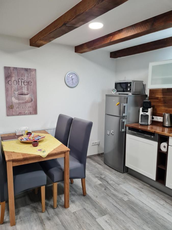 Haus Schneider Apartment Капел-Графенхаузен Екстериор снимка