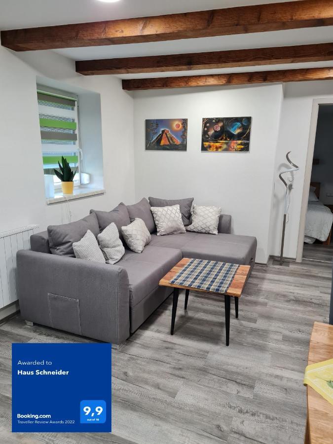 Haus Schneider Apartment Капел-Графенхаузен Екстериор снимка